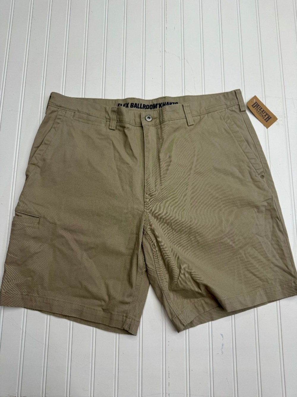 Duluth Trading Co. Flex Ballroom Khaki Shorts Tan Brown NWT!!